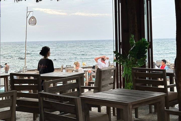Sea la vie nhà hàng view biển phú quý
